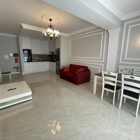 Azzure Vip Lägenhet Baku Exteriör bild